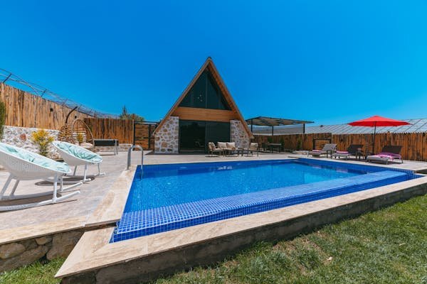 Pisciniste à Saint-Jean-de-Luz : votre partenaire aquatique idéal